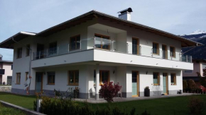 Ferienwohnung Fam. Kröll, Uderns, Österreich